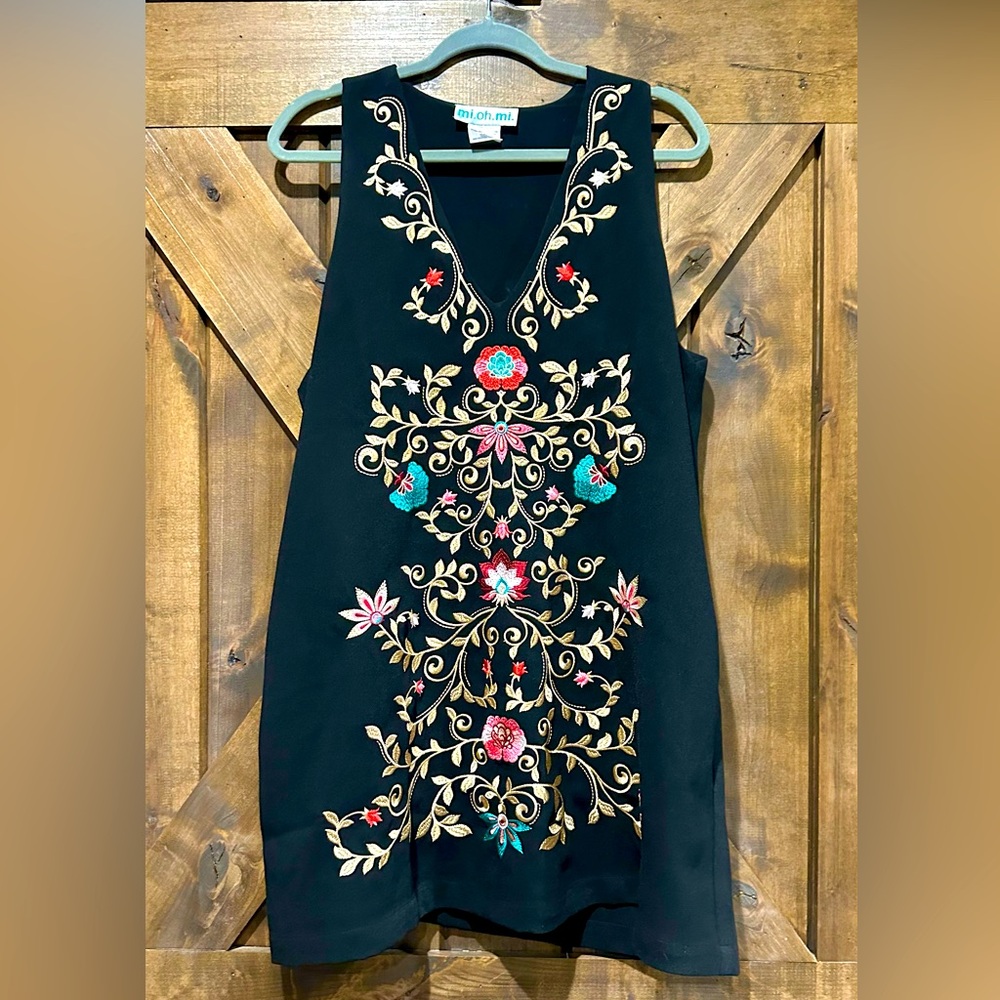 EUC mi.oh.my Brand Black Embroidered Sleeveless Dress
